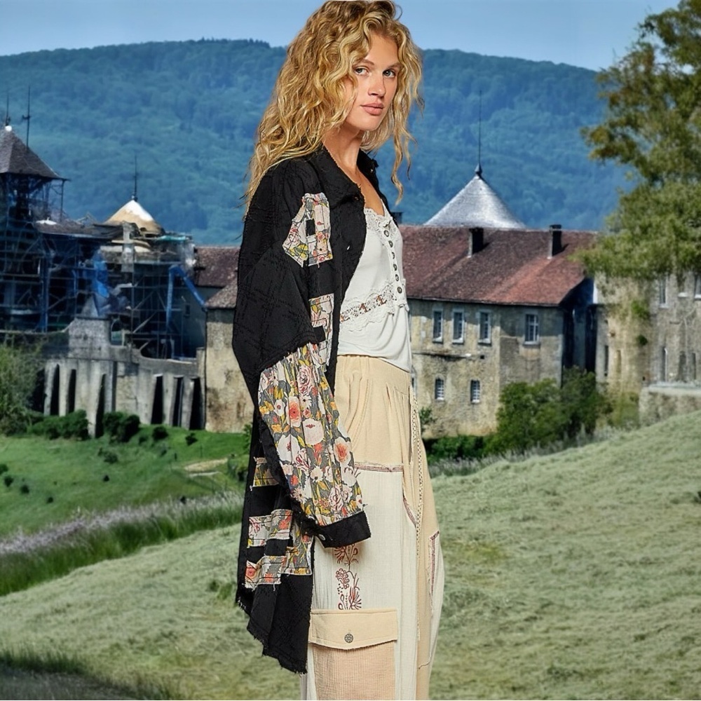 🌸POL OVERSIZED Twill Shacket with Floral Patches on Black P006